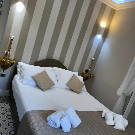 The World Suite Tropea Exterior photo